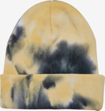 Urban Classics Beanie in Yellow