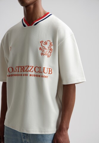 Dstrezzed T-Shirt 'Champ' in Weiß