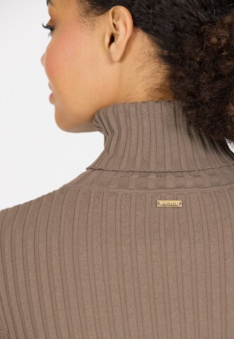 Athlecia Midlayer in Braun