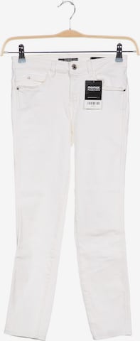 GUESS Jeans in 29 in White: front