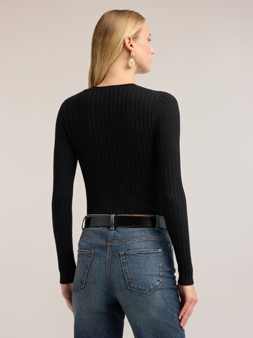 MOTIVI - Jersey en negro