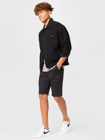 !Solid Regular Shorts 'Bishop' in Schwarz