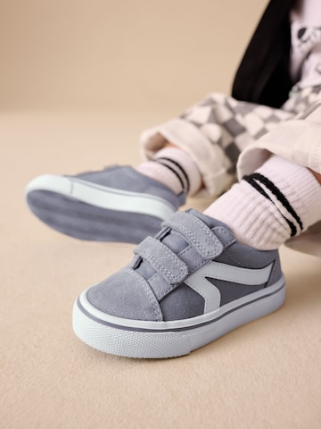 NextTenisice - siva boja