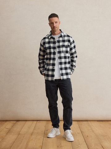 DAN FOX APPAREL Regular Fit Hemd 'Efe' in Schwarz