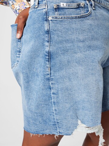 Calvin Klein Jeans Curve Regular Shorts in Blau