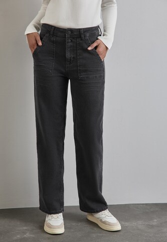 STREET ONE Regular Jeans in Black: front