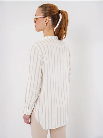 Camicia da donna di Bigdart in bianco