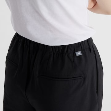 Effilé Pantalon 'Boylston' new balance en noir