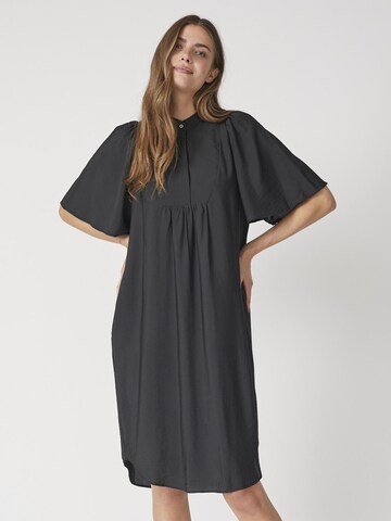 Robe-chemise 'Callum' co'couture en noir : devant