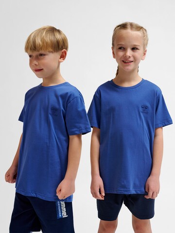 Hummel Shirts i blå: forside