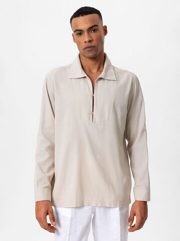 Coupe regular Chemise Antioch en beige