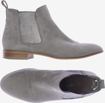 COX Dress Boots in 37 in Grey: front