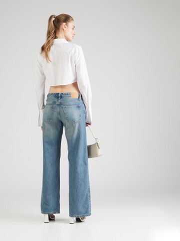 Loosefit Jeans di Monki in blu