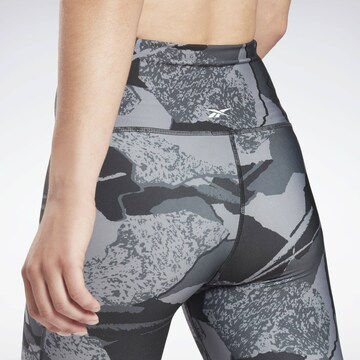 Reebok - Skinny Calças de desporto 'Workout Ready' em cinzento