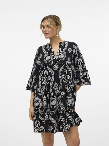 Robe 'DICTHE' VERO MODA en noir : devant