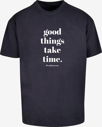 T-Shirt 'Good Things Take Time' Merchcode en bleu : devant