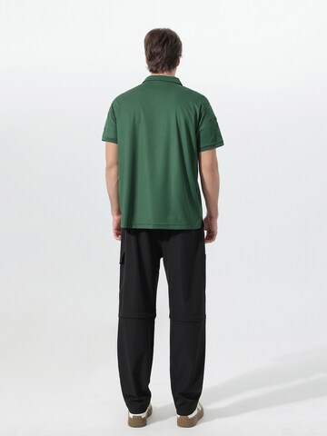 YOUTHUP Performance Shirt 'Gradschnitt' in Green
