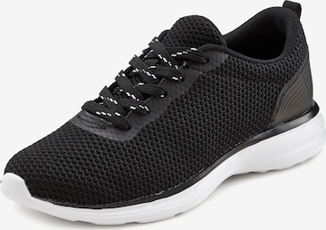 LASCANA Sneakers laag in Zwart: voorkant