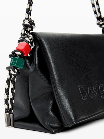 Desigual Τσάντα ώμου σε μαύρο