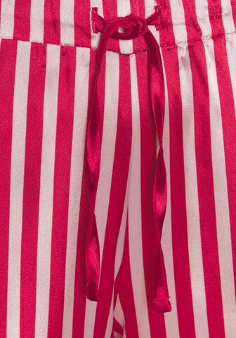 Pijama de la LASCANA pe roz