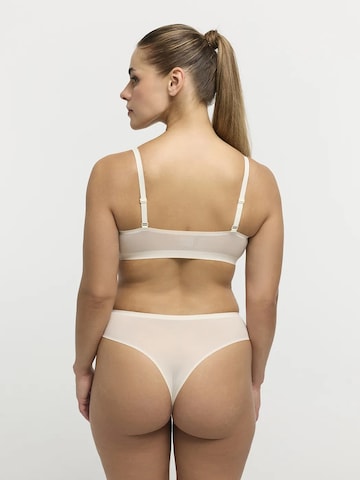 String 'Air Sense Tanga' cfab en beige