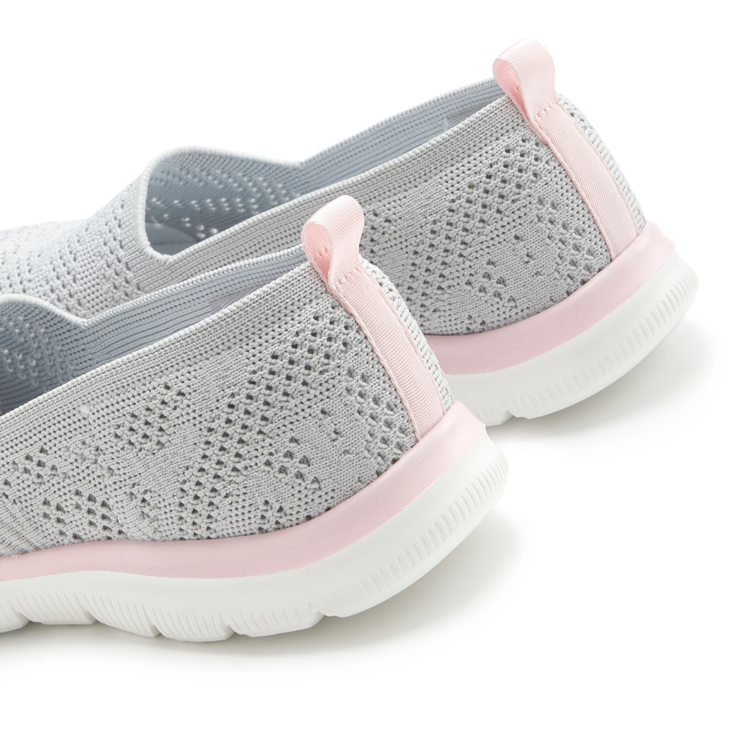 LASCANA Slip On in Grau