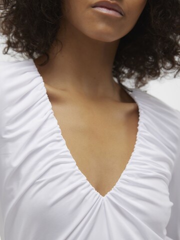 VERO MODA Shirt 'HANNA' in Wit