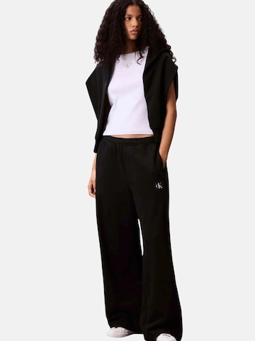Calvin Klein Normalny krój Spodnie w kolorze czarny