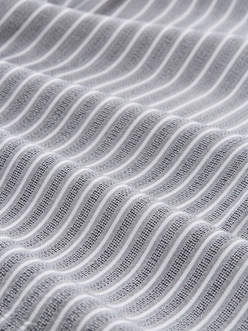 TOM TAILOR - Blusa en gris