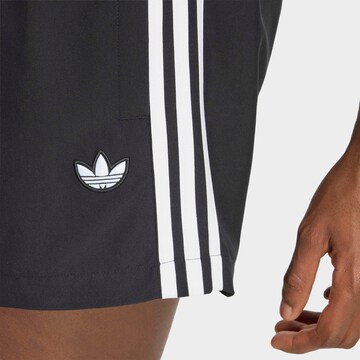 ADIDAS ORIGINALS Badeshorts in Schwarz