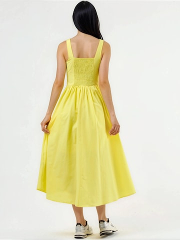Busem Kleid in Gelb