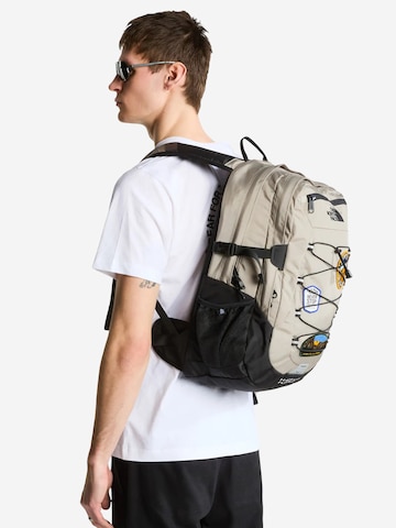Zaino 'BOREALIS CLSSC PATCH NF0A8KE8' di THE NORTH FACE in grigio