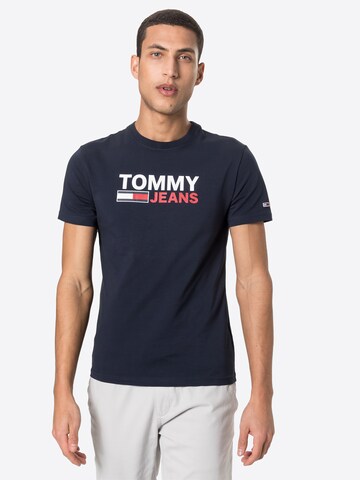 Tricou de la Tommy Jeans pe albastru: față