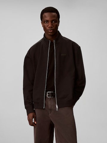 Veste mi-saison Calvin Klein en noir : devant