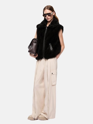 PINKO Bodywarmer 'PINKO GLOSSINIA GILET ASPEN ASPETTO VISONE GILET' in Zwart