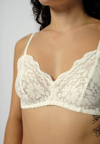 Skiny T-shirt Bra in Beige