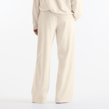 new balance Loosefit Hose 'Trackside' in Weiß