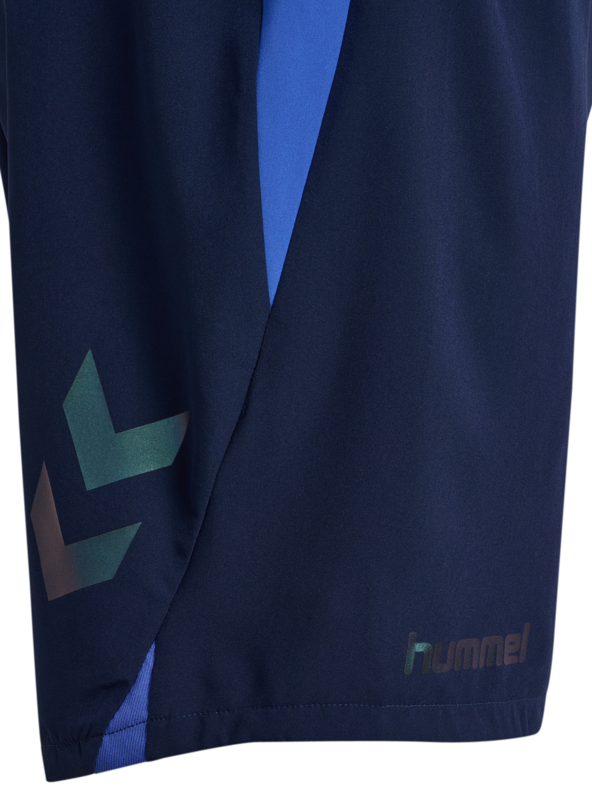 Hummel Regular Workout Pants in Blue