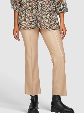 MARC AUREL Boot cut Pleated Pants in Beige: front