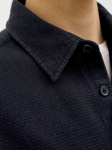 JACK & JONES Regular fit Button Up Shirt in Black