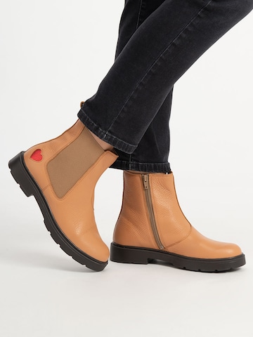 VITAFORM Chelsea boots in Bruin