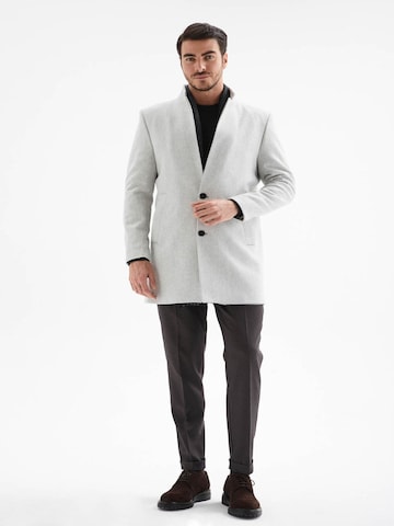 Manteau mi-saison Antioch en gris : devant