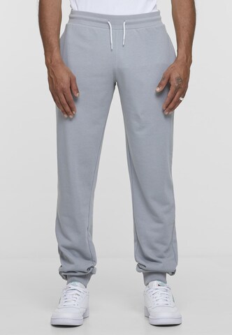 Effilé Pantalon Urban Classics en gris : devant