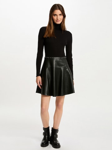 Morgan - Vestido em preto: frente