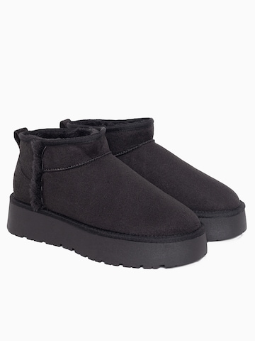 Cizme 'ZIAI' de la Island Boot pe negru