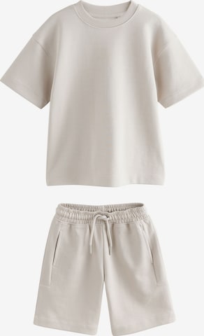 Next Setti värissä beige: etupuoli