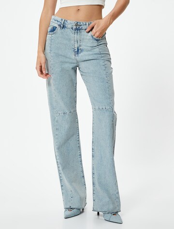Koton Regular Jeans in Blue: front
