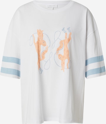 Kamila Šikl Тениска в бяло: отпред