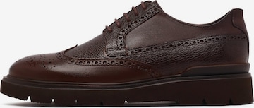 Chaussure à lacets Derimod en marron : devant