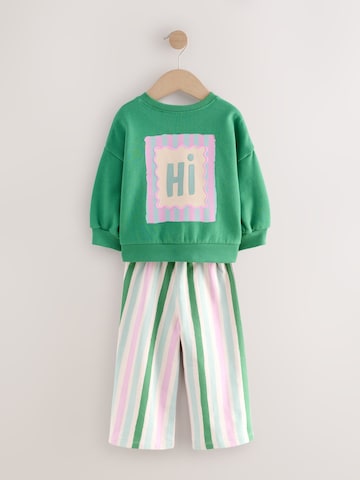 Next - Conjunto en verde